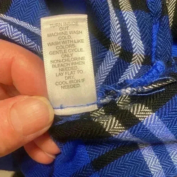 Est 1946 button down shirt in plaid in blue cream black with touches of silver - Picture 9 of 9